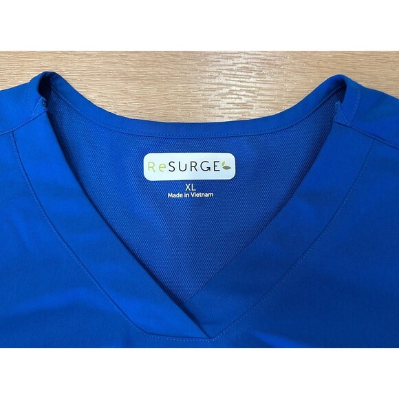 Women’s Re-Surge Scrub Set Royal Blue XL Wide Leg Pants & 2 Tops EUC! - Picture 7 of 10
